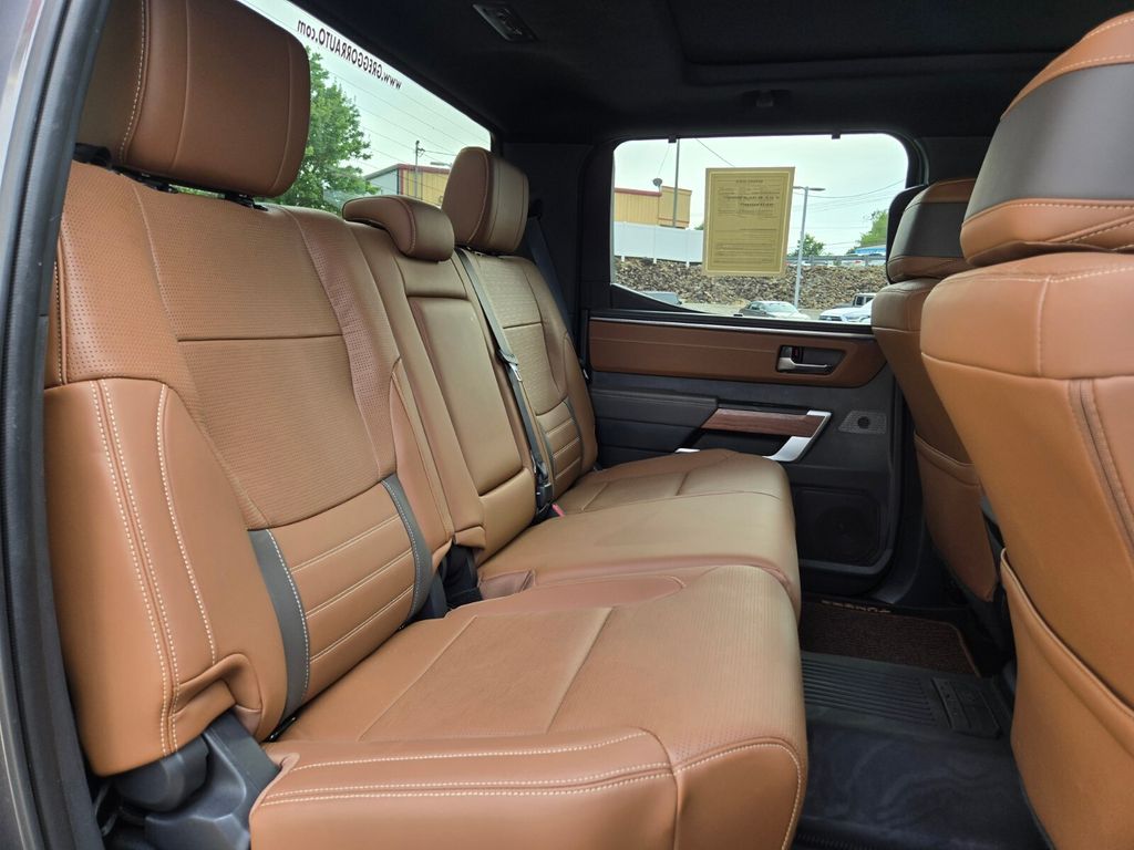 2024 Toyota Tundra 1794 Edition - Photo 19