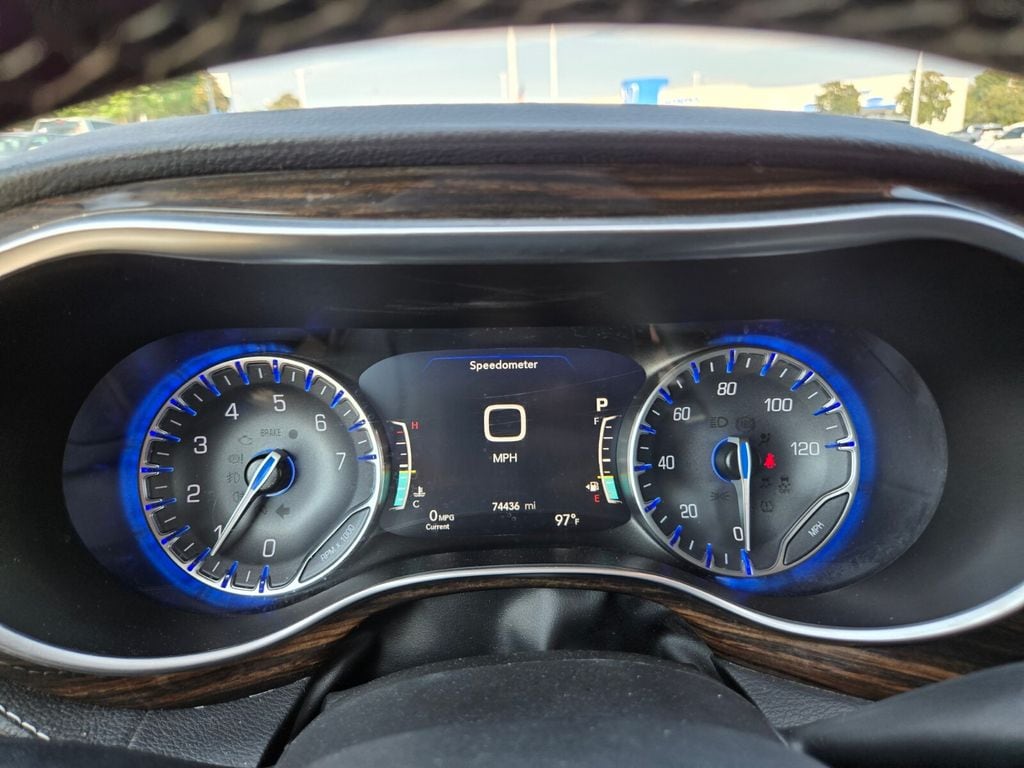 2024 Chrysler Pacifica Limited - Photo 34