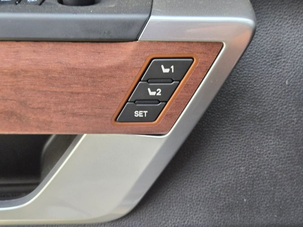 2024 Toyota Tundra 1794 Edition - Photo 38