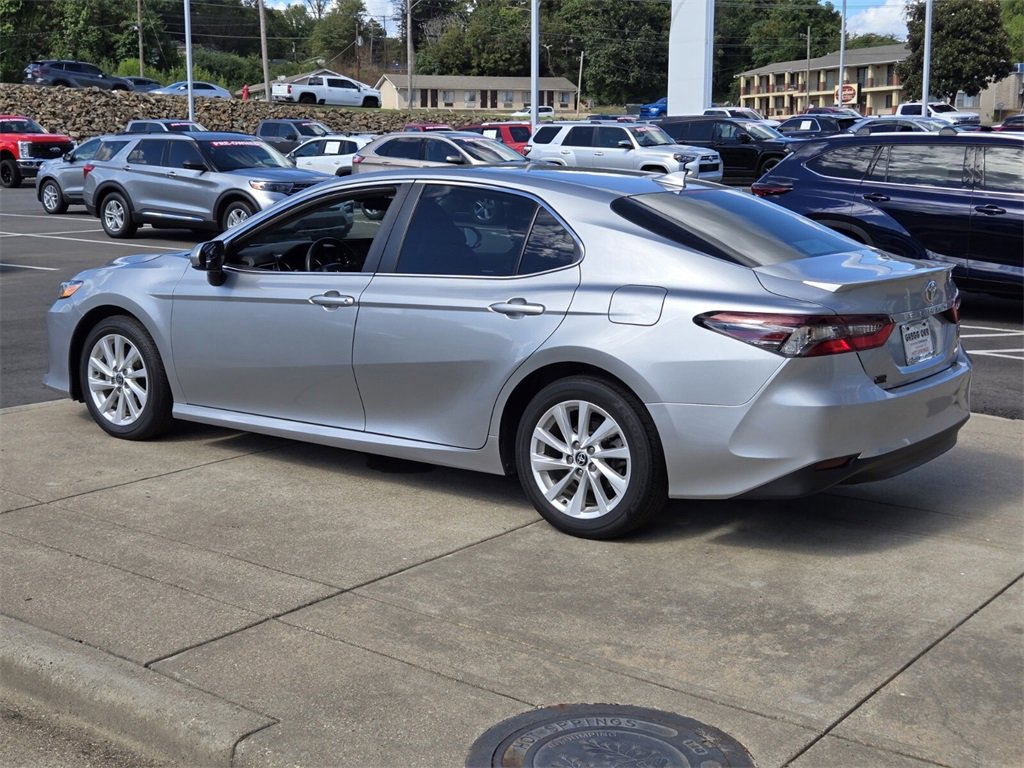 2024 Toyota Camry LE photo 4