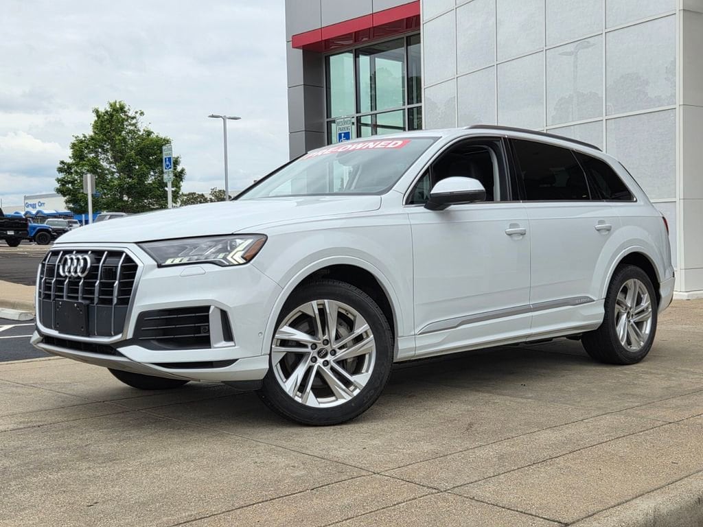2024 Audi Q7 55 Premium Plus quattro Tiptronic's photo