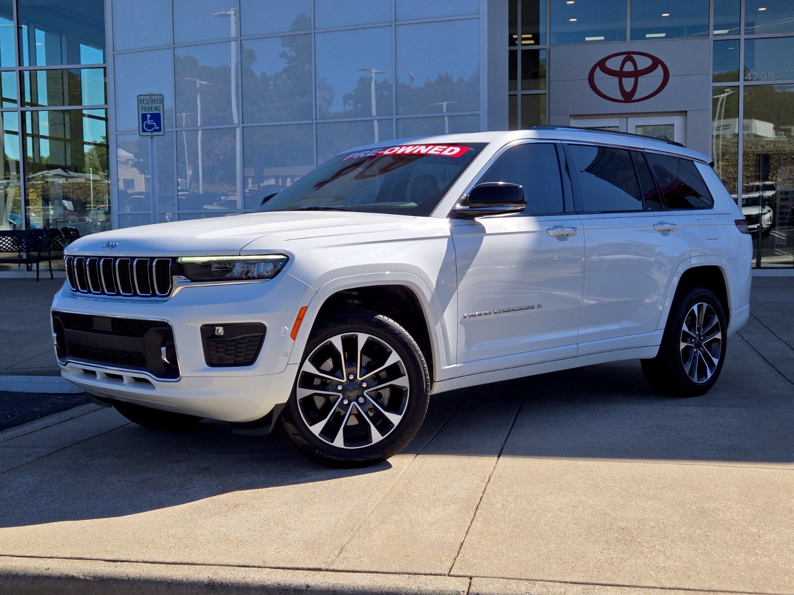 2023 Jeep Grand Cherokee L SUV 
