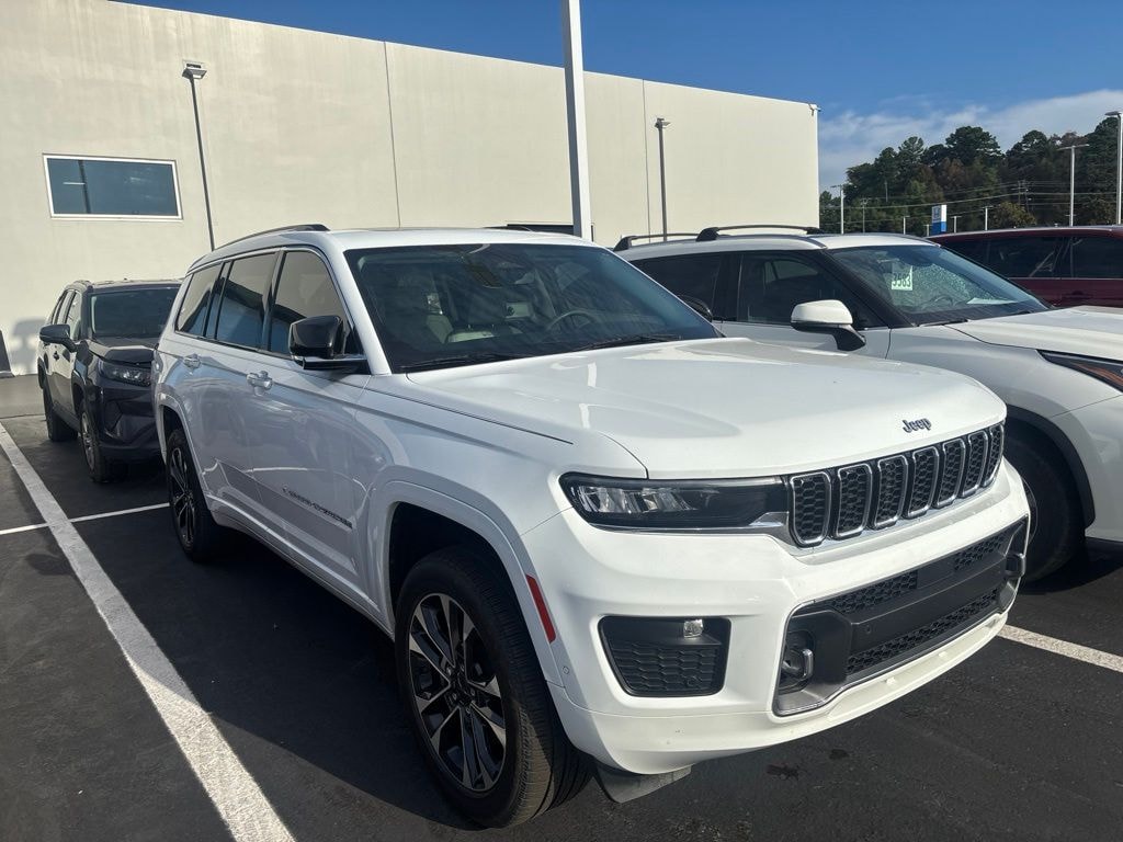 Used 2023 Jeep Grand Cherokee L Overland SUV