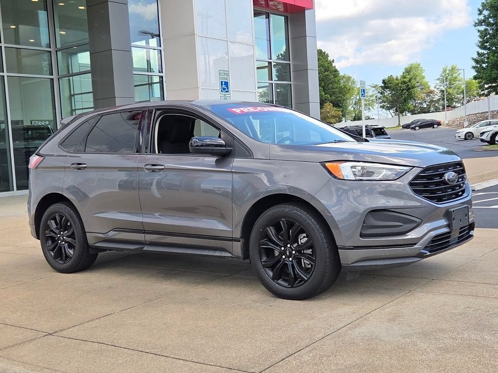 Used 2022 Ford Edge SE SUV