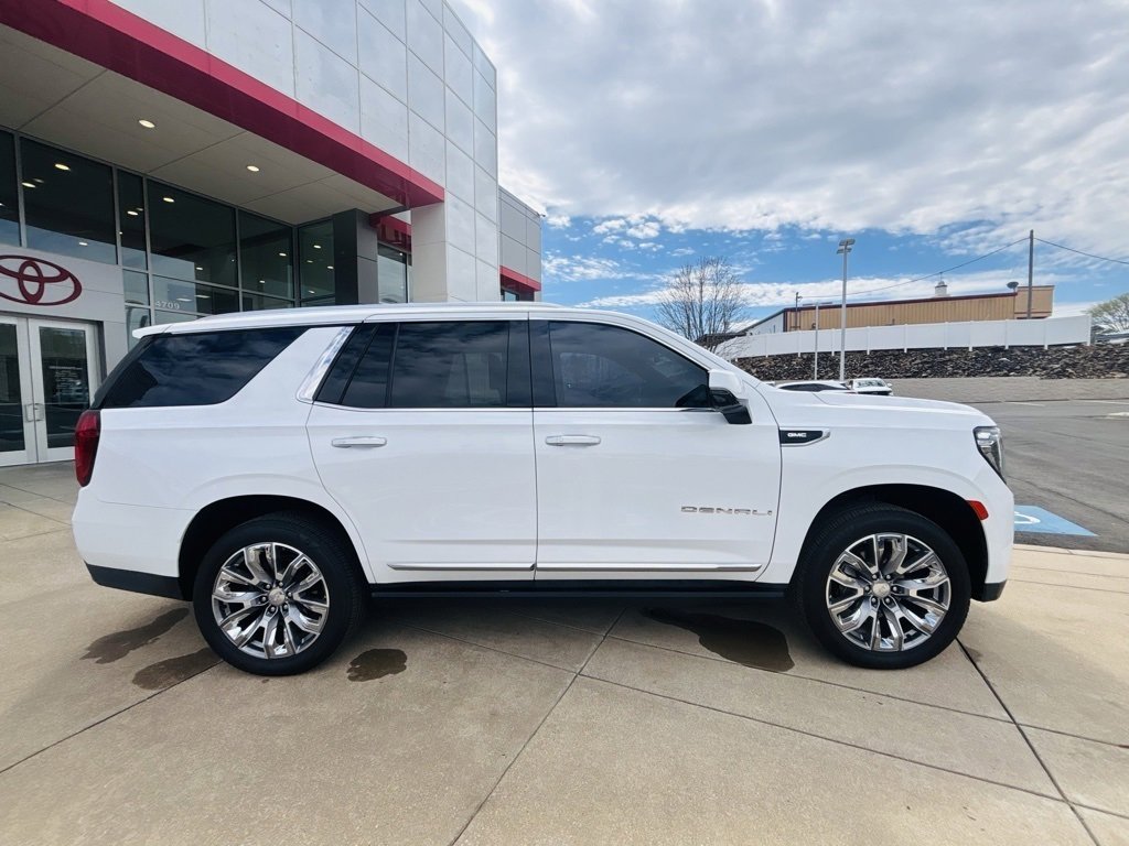 2021 Gmc Yukon Denali photo 3