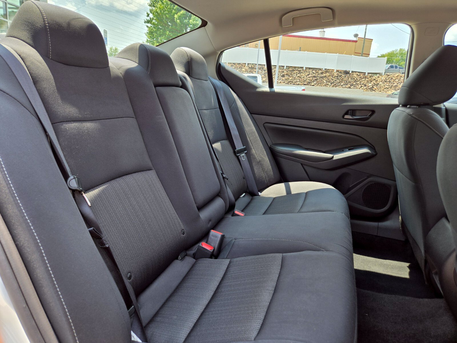 2025 Nissan Altima SV - Photo 16