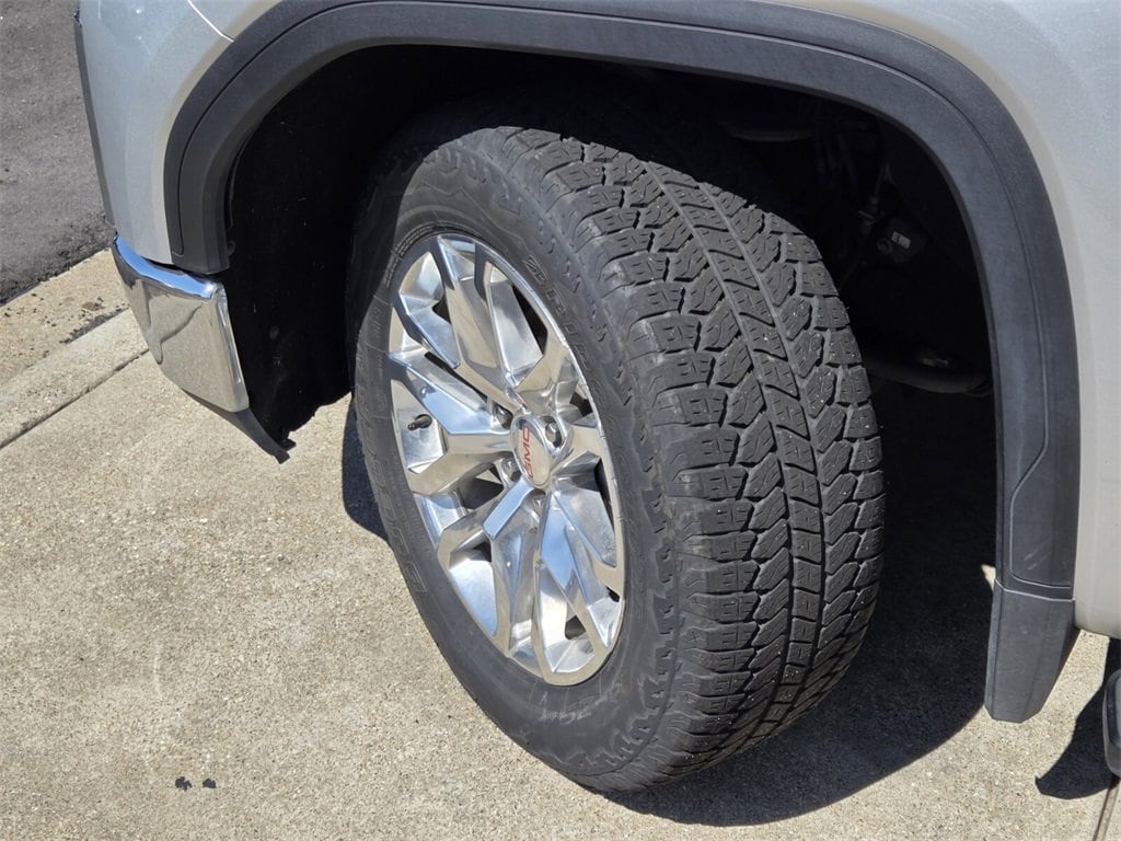 Used 2020 GMC Sierra 1500 SLT with VIN 3GTU9DED2LG332578 for sale in Little Rock