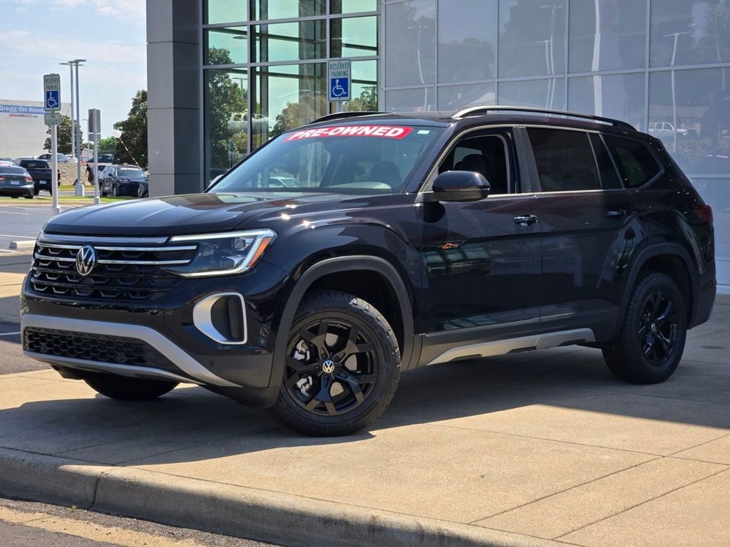 2025 Volkswagen Atlas 2.0T Atlas Peak Edition 4MOTION's photo