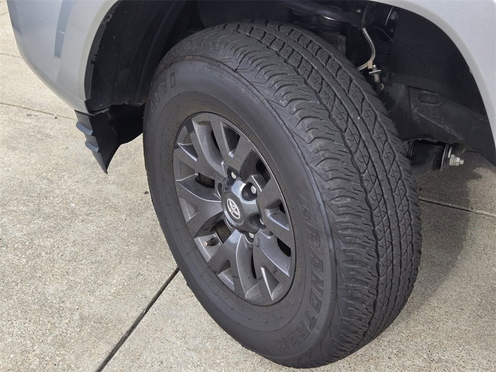 Used 2023 Toyota Tacoma SR5 with VIN 3TMAZ5CN5PM206405 for sale in Little Rock