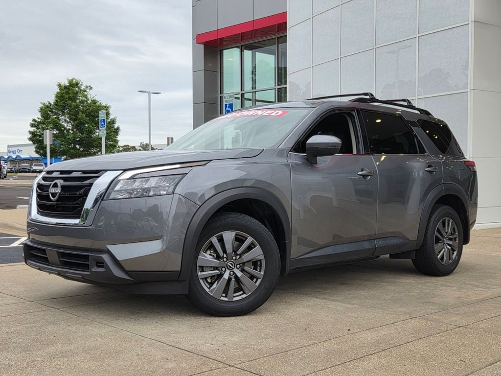 Used 2024 Nissan Pathfinder SV SUV