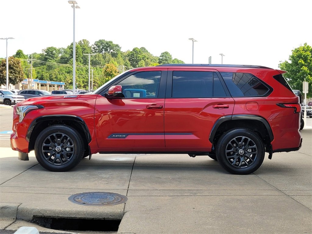 2024 Toyota Sequoia Platinum photo 2