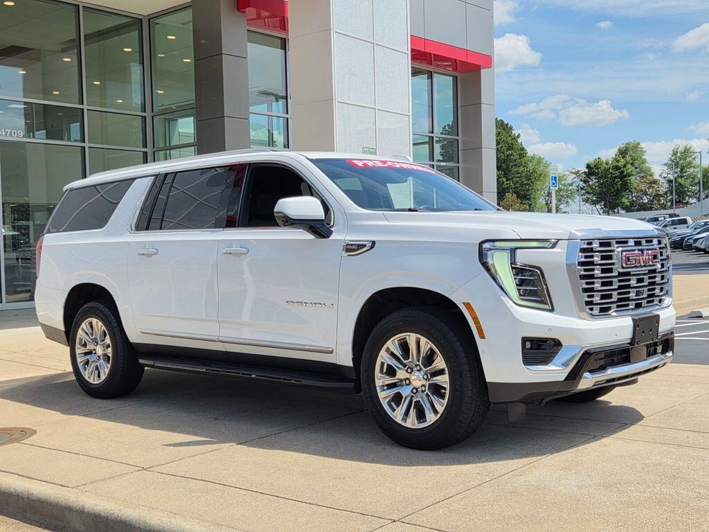 Used 2025 GMC Yukon XL Denali SUV