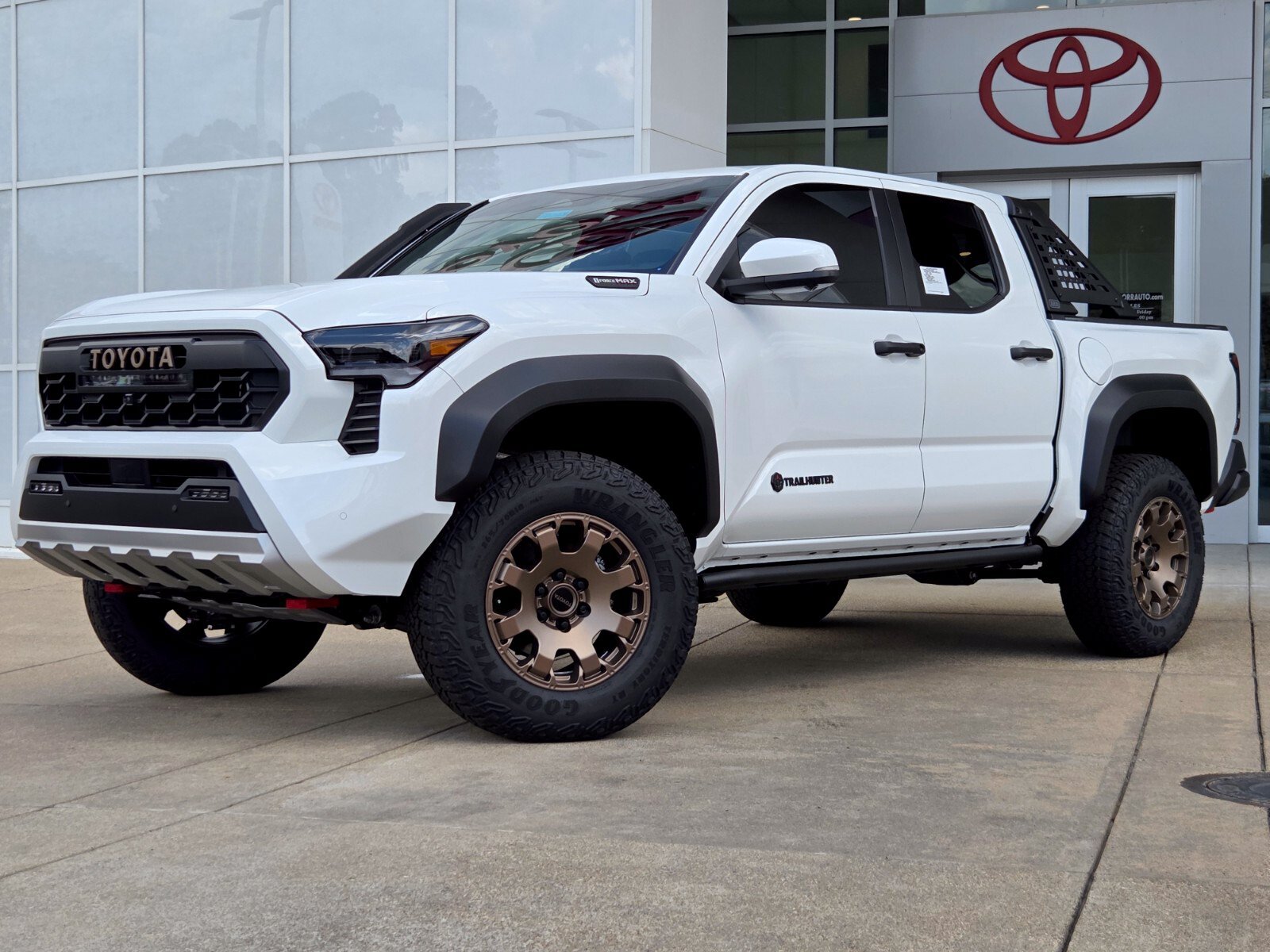 2026 Toyota Tacoma i-FORCE MAX Trailhunter Truck Double Cab
