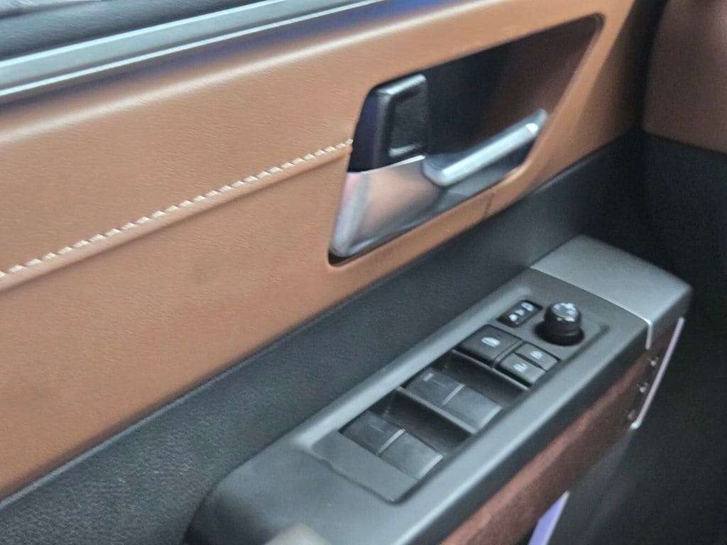 2024 Toyota Tundra 1794 Edition - Photo 37