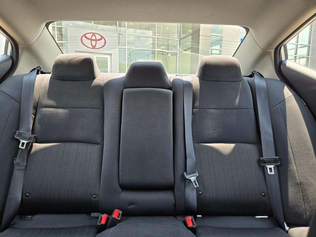 2025 Nissan Altima SV - Photo 13