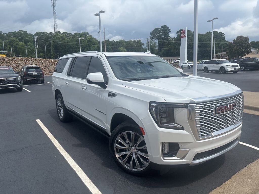 Used 2021 GMC Yukon XL Denali SUV