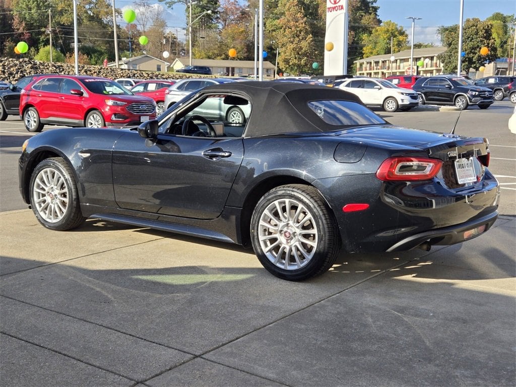 Used 2017 FIAT 124 Spider Classica Convertible