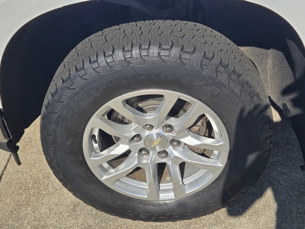 2019 Chevrolet Silverado 1500 LT - Photo 9