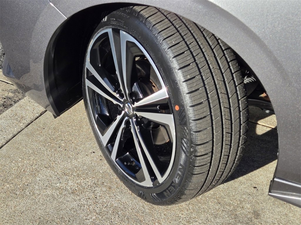 Used 2021 Nissan Sentra SR with VIN 3N1AB8DV1MY267942 for sale in Hot Springs, AR