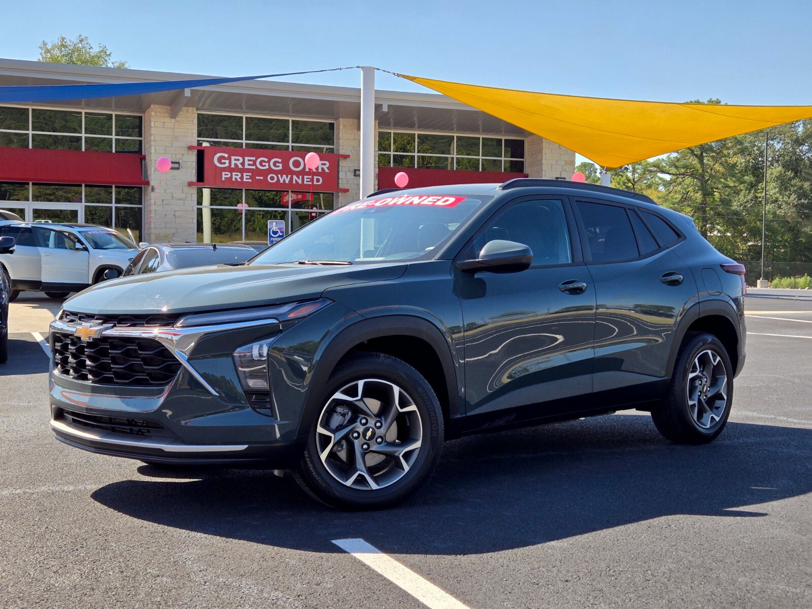 Used 2025 Chevrolet Trax LT SUV