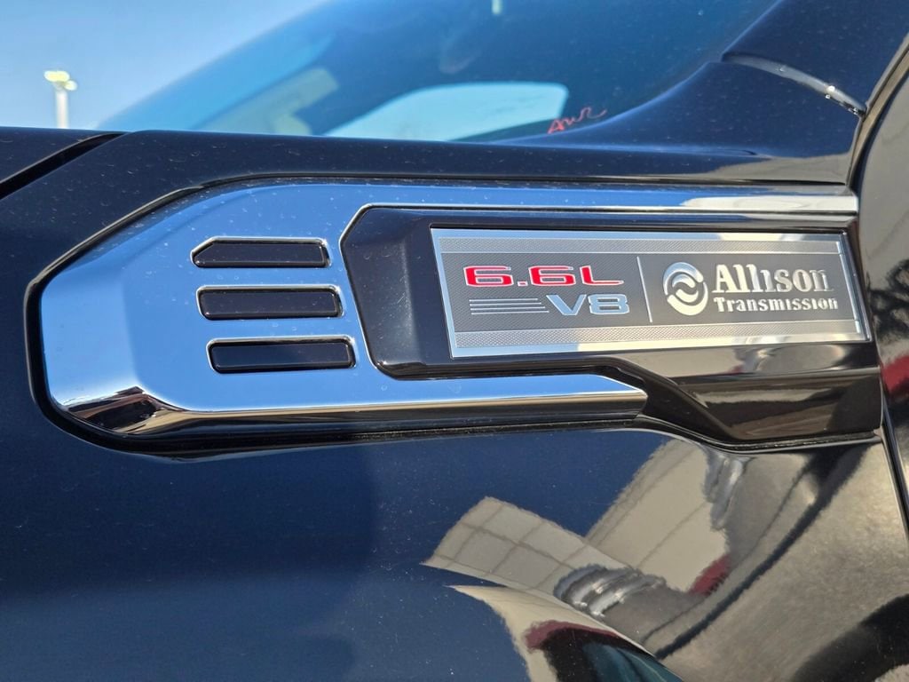 2024 GMC Sierra 2500HD SLT - Photo 11