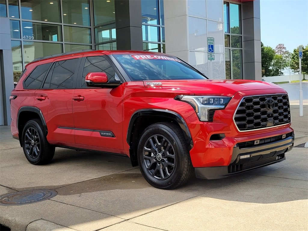 2024 Toyota Sequoia Platinum photo 4