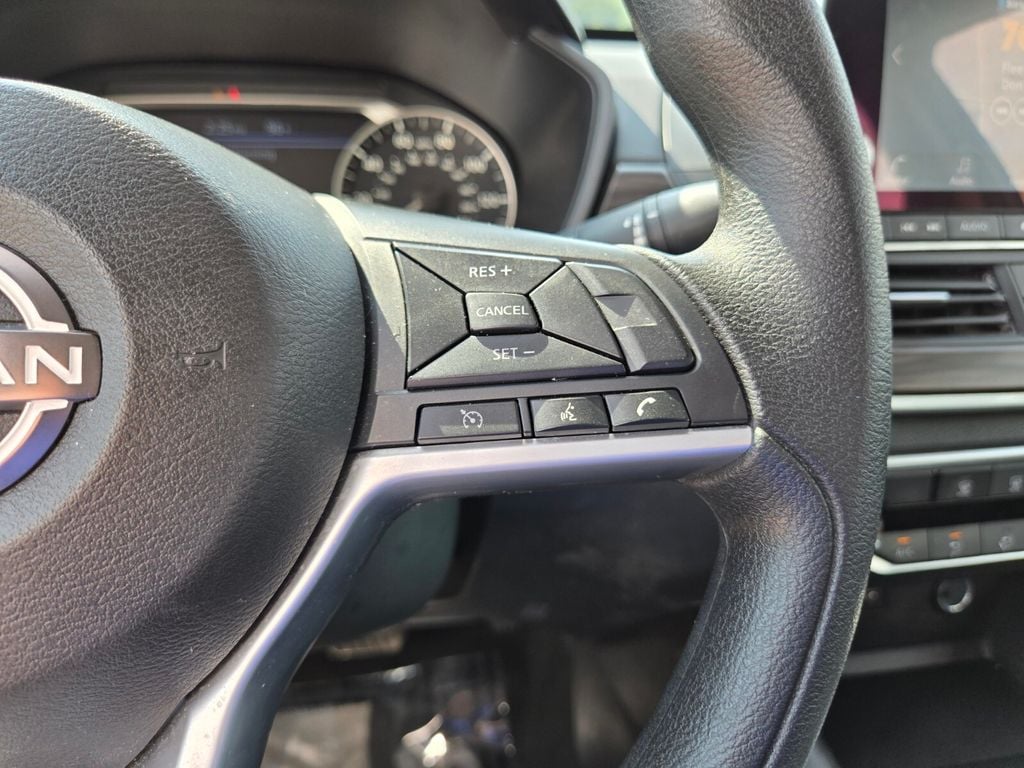 2025 Nissan Altima SV - Photo 30
