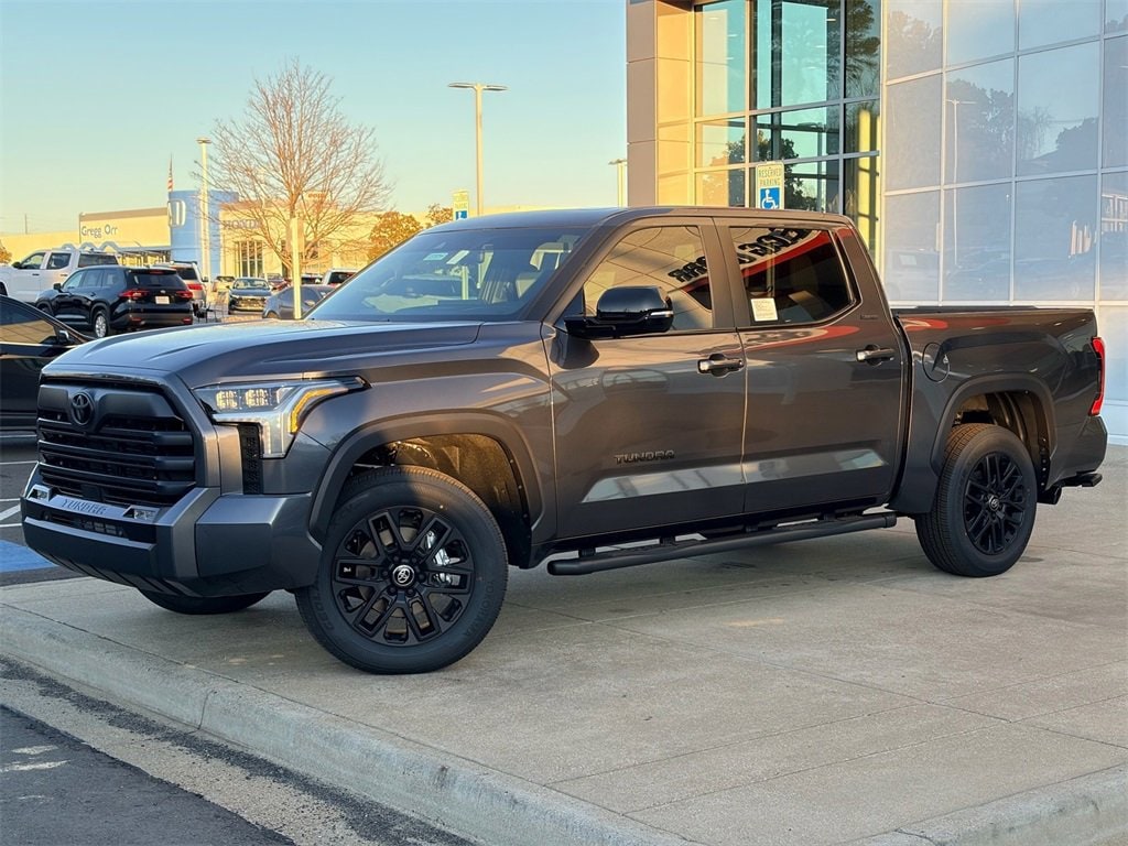 2026 Toyota Tundra Limited's photo