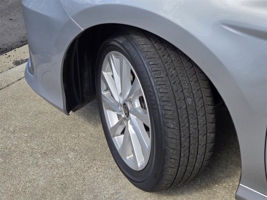 2024 Toyota Camry LE photo 2