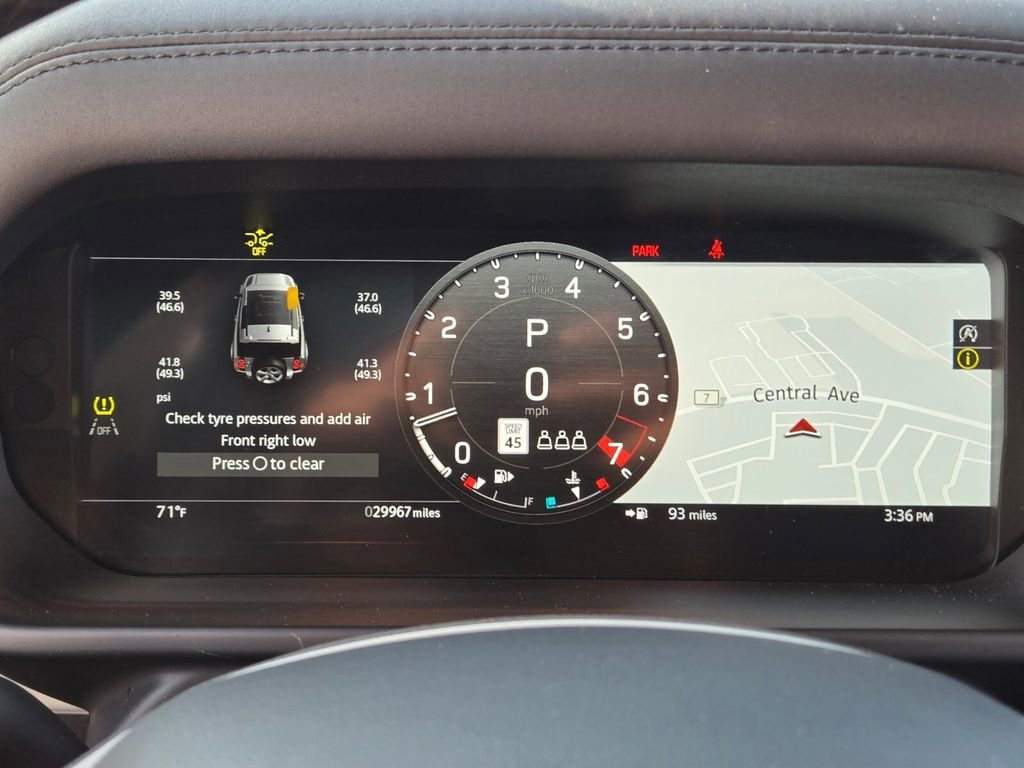 2024 Land Rover Defender S - Photo 34