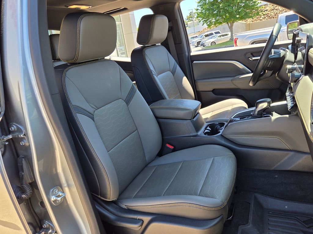 2024 Chevrolet Colorado ZR2 - Photo 18