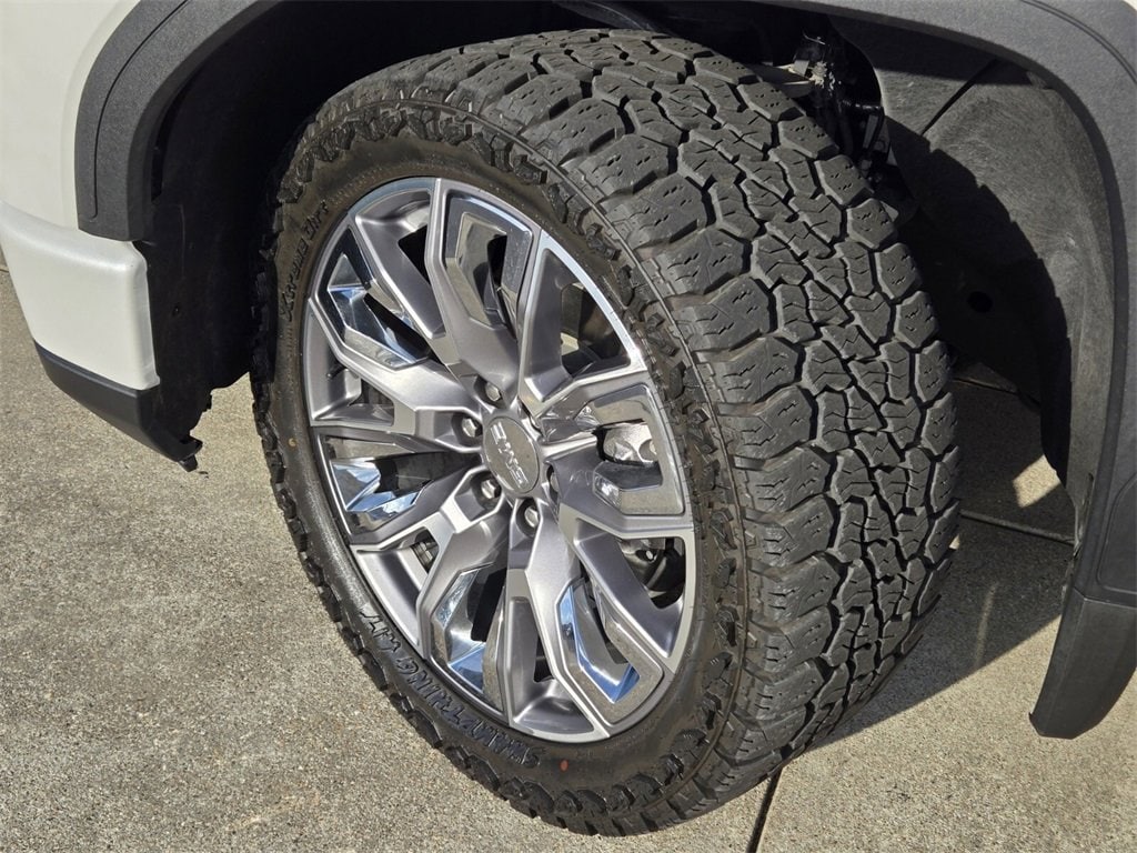 Used 2024 GMC Sierra 1500 Denali Denali with VIN 3GTPHGE80RG375670 for sale in Little Rock