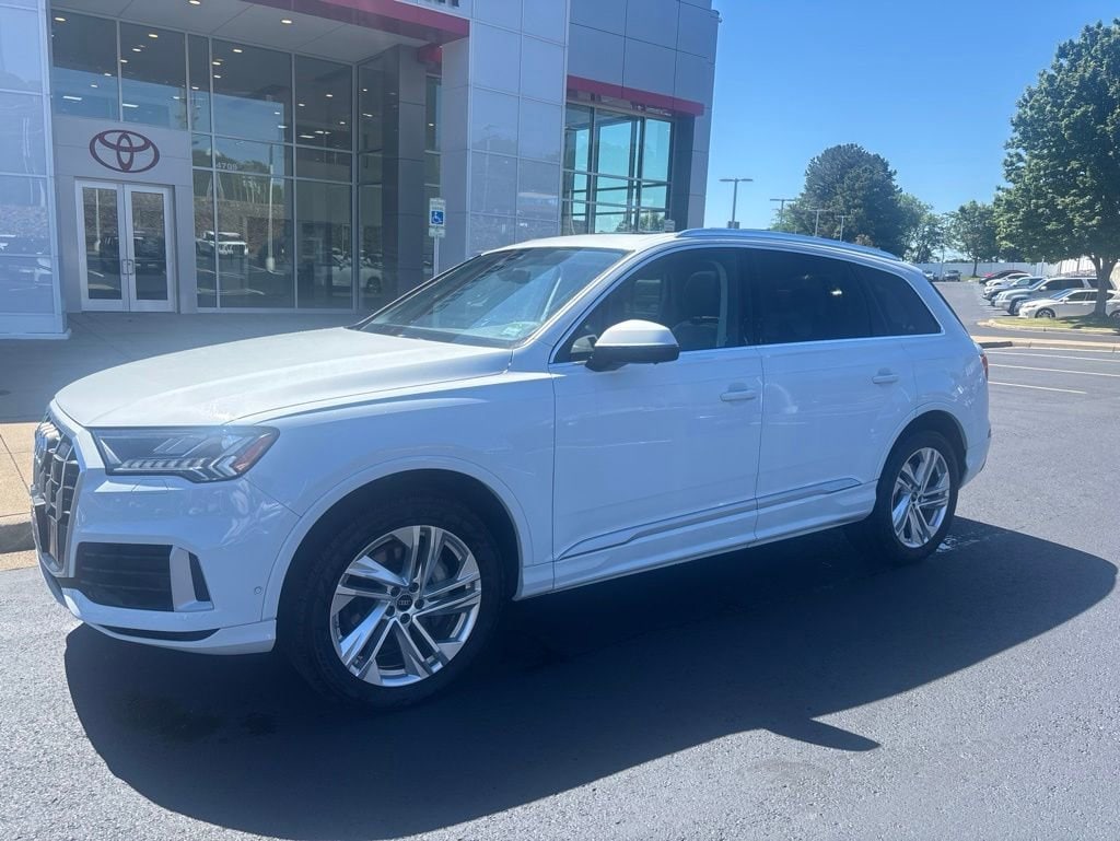 Used 2024 Audi Q7 55 Premium SUV