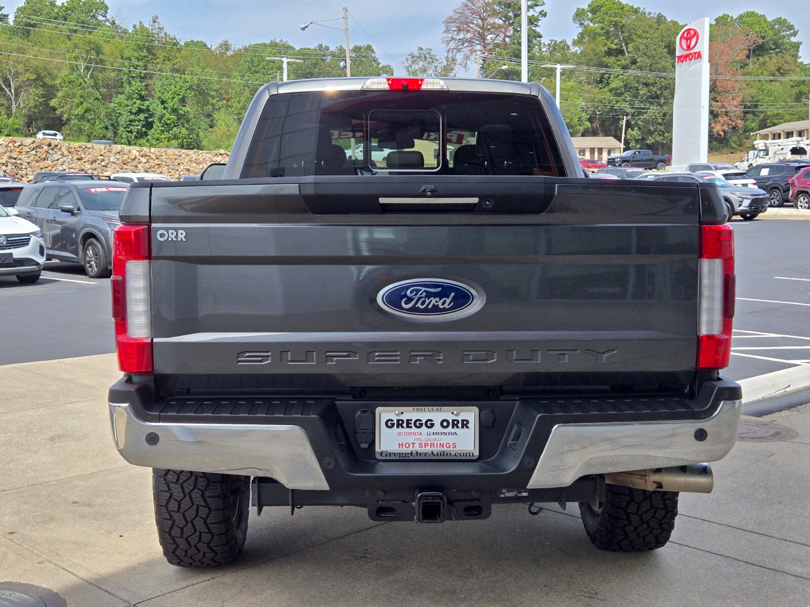 Used 2019 Ford F-250SD Lariat Truck