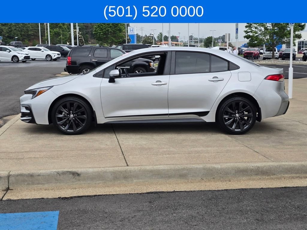 Used 2023 Toyota Corolla SE Sedan