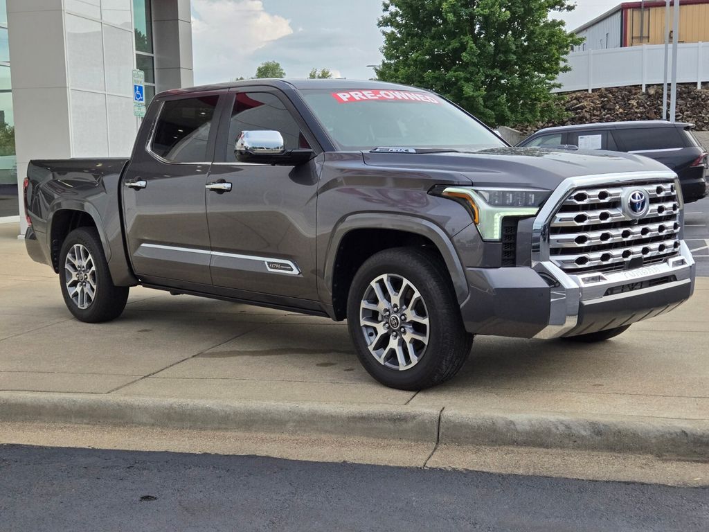 2024 Toyota Tundra 1794 Edition - Photo 8