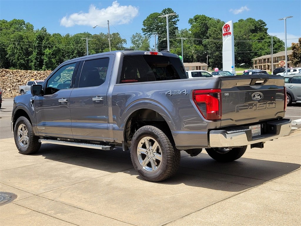 2024 Ford F-150 XLT photo 3