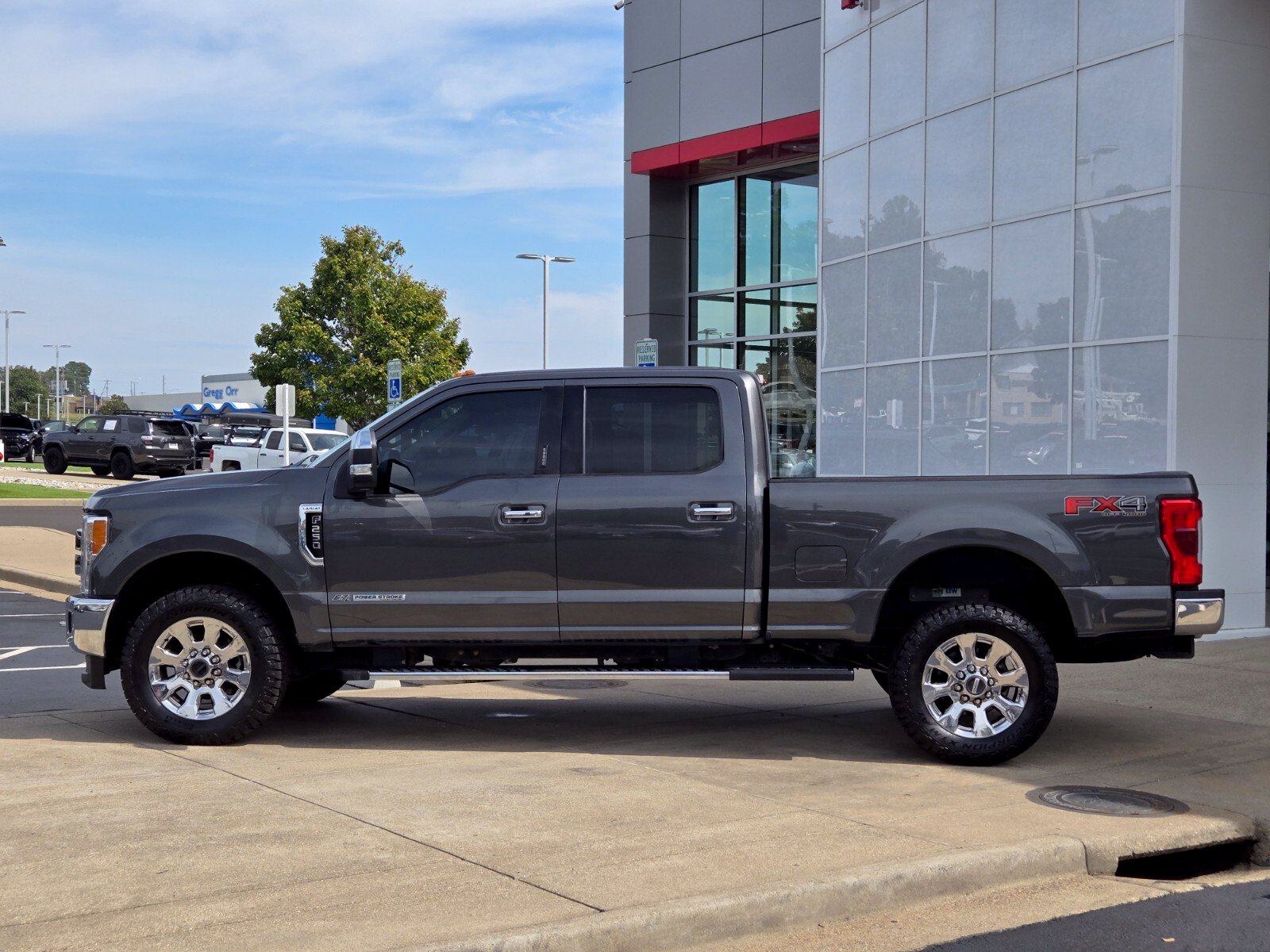 Used 2019 Ford F-250 Super Duty Lariat with VIN 1FT7W2BTXKEE18118 for sale in Little Rock