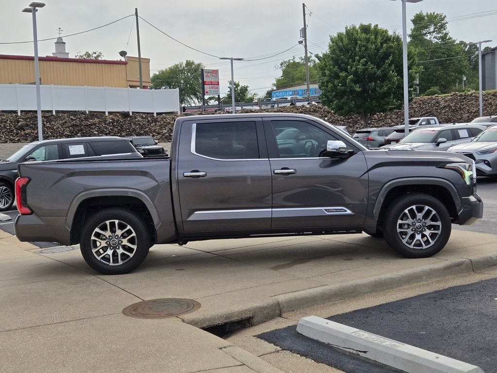 2024 Toyota Tundra 1794 Edition - Photo 7