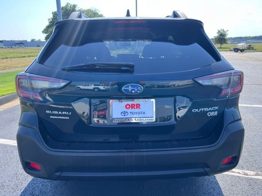 Used 2023 Subaru Outback Premium SUV
