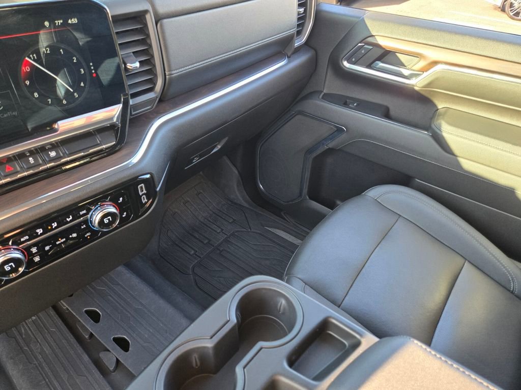 2024 GMC Sierra 2500HD SLT - Photo 31