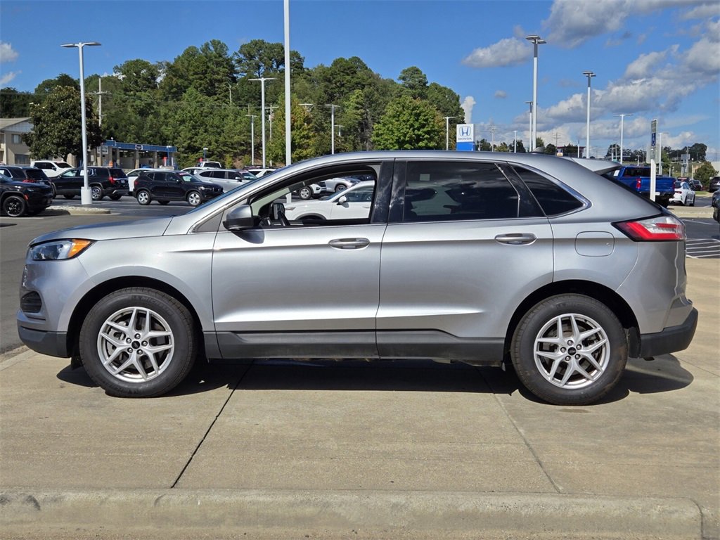 2024 Ford Edge SEL photo 3