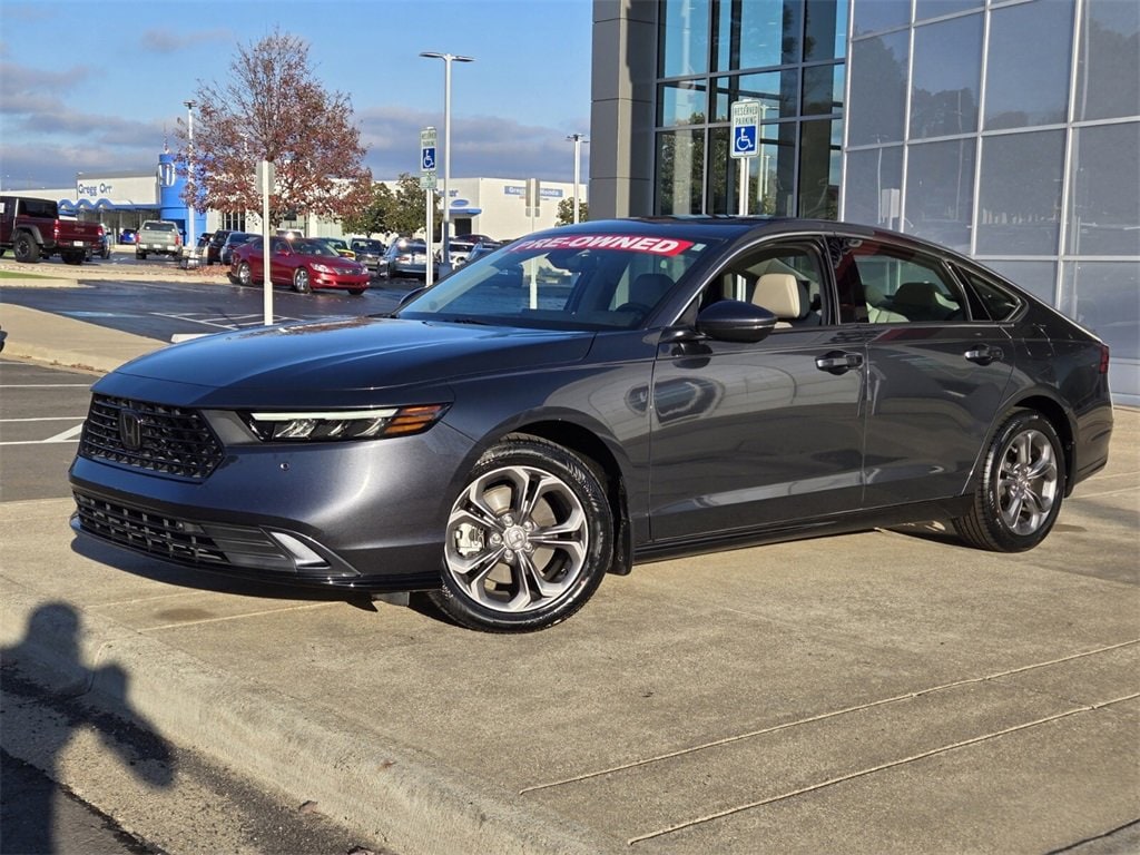 2023 Honda Accord Hybrid EX-L's photo