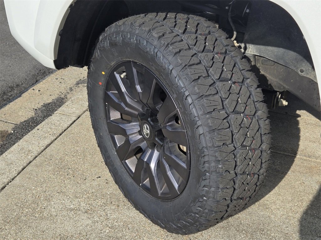 Used 2023 Toyota Tacoma Limited with VIN 3TYGZ5AN2PT148920 for sale in Little Rock