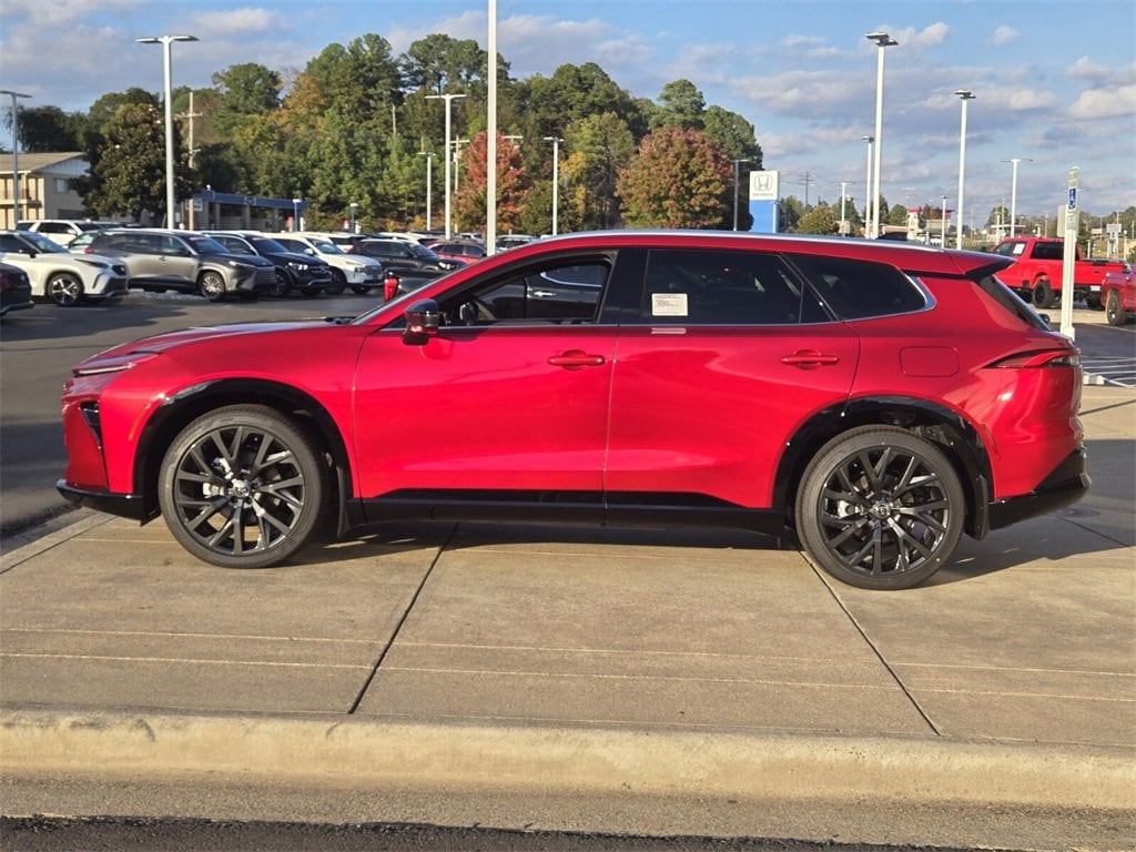 New 2025 Toyota Crown Signia Limited SUV