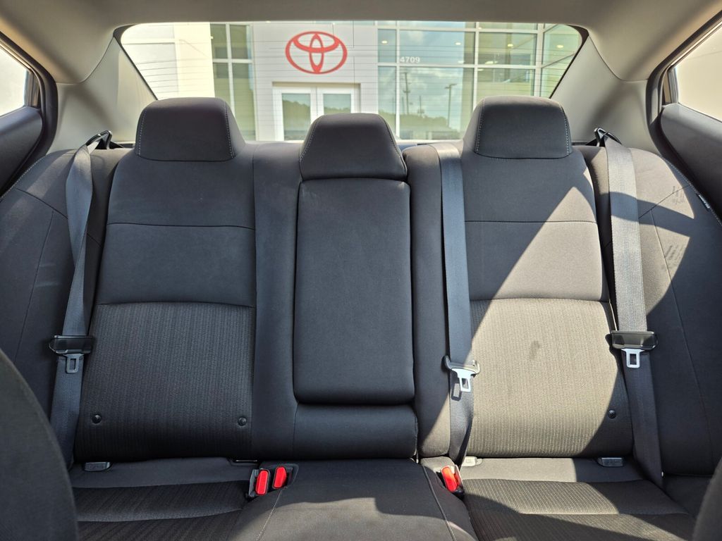 2025 Nissan Altima SV - Photo 13