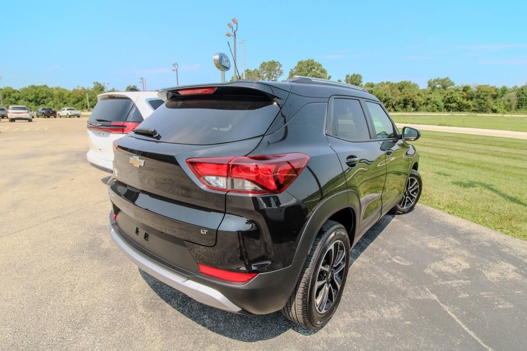 Used 2025 Chevrolet Trailblazer LT SUV