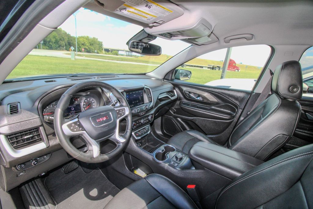 2023 GMC Terrain SLT - Photo 15