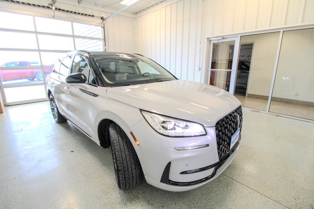 Used 2025 Lincoln Corsair Reserve with VIN 5LMCJ2DA1SUL01714 for sale in Kansas City