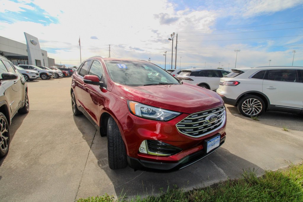 Used 2019 Ford Edge SEL with VIN 2FMPK4J91KBC73300 for sale in Clinton, MO